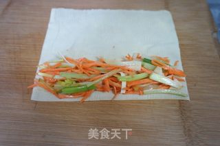 豆腐皮素菜卷的做法步骤：6