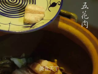 潮音潮人:菜脯丝炖乖补干的做法步骤:5