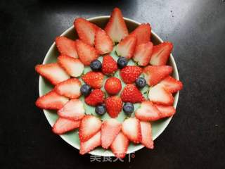 果盘:红莓花儿开的做法步骤:6