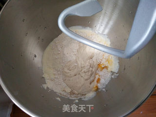 波兰种豆沙小餐包的做法步骤:2