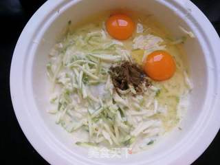 夏瓜煎饼的做法步骤:4