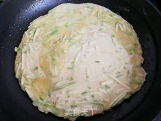 夏瓜煎饼的做法步骤:7