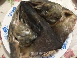 红香绿玉(剁椒鱼头)的做法步骤:4