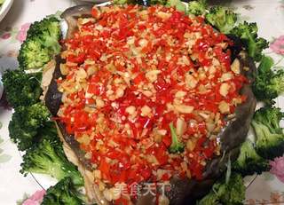 红香绿玉(剁椒鱼头)的做法步骤:8