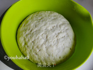 小猪豆沙包的做法步骤:2