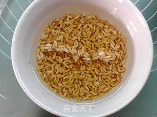 姜汁牛肉焖燕麦饭的做法步骤:2