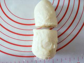 手撕蜂蜜小面包的做法步骤:8