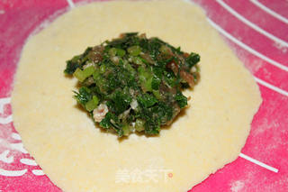 玉米面烫面蒸饺的做法步骤:11