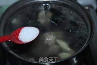 山药木耳骨头汤的做法步骤：7