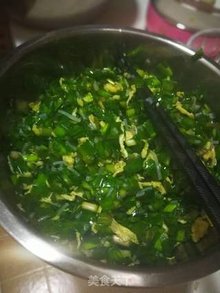 韭菜鸡蛋水饺的做法步骤:5