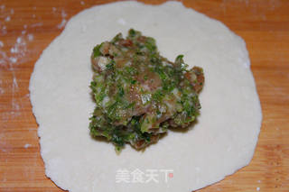 芹菜猪肉大包子的做法步骤:11