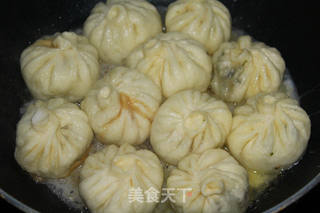 大叶芹馅冰花水煎包的做法步骤:18