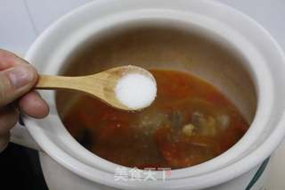 番茄排骨汤的做法步骤:10