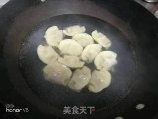 懒人版煎饺的做法步骤：2