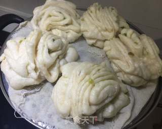 葱香花卷的做法步骤:17