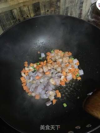 炒海鲜味地瓜粉的做法步骤:3
