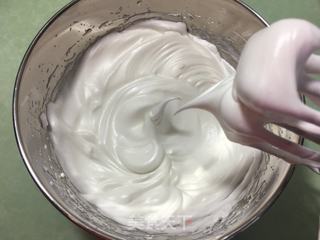 火龙果蛋糕卷的做法步骤：11