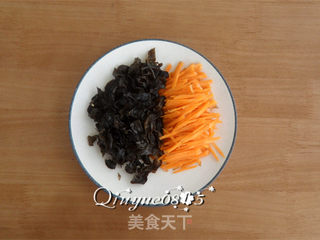 鱼香肉丝的做法步骤:4