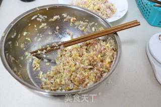 宝宝主食之——娃娃菜鲜肉包的做法步骤:6