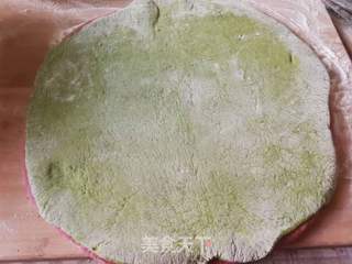 蝴蝶开花双色馒头的做法步骤:5