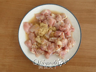 香煎黑椒鸡腿肉的做法步骤：4