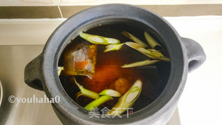 东坡肘子的做法步骤:7
