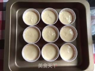 大白杯子蛋糕的做法步骤:9