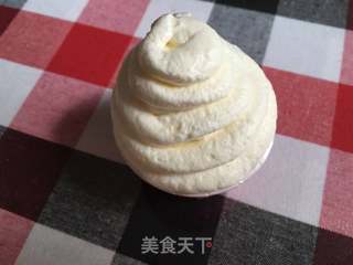 大白杯子蛋糕的做法步骤:16