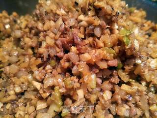 大头菜肉包的做法步骤:3