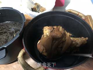 冰糖肘子的做法步骤:10