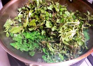 冬笋荠菜烩塘鳢的做法步骤:5