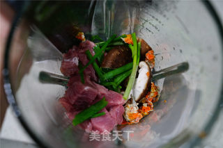 蟹黄鲜肉咸汤圆的做法步骤:3