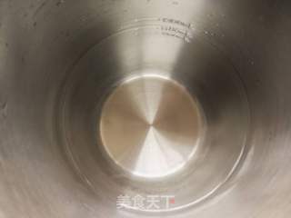 黑芝麻红枣桂圆米糊的做法步骤:2