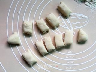 白萝卜饺子的做法步骤:9