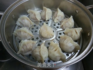 烫面白萝卜蒸饺的做法步骤:14