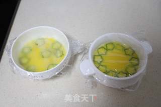 秋葵蒸蛋的做法步骤:8