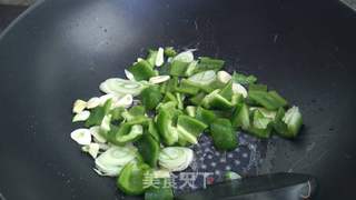 酸甜菠萝虾的做法步骤:7
