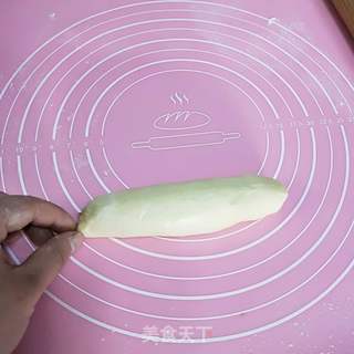 红豆沙餐包的做法步骤:8
