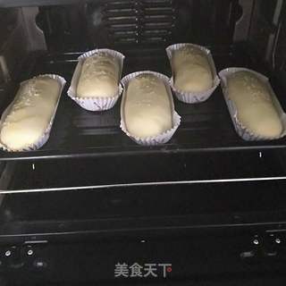 红豆沙餐包的做法步骤:11