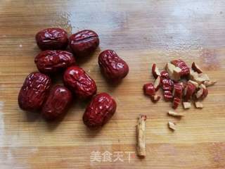 红枣花生燕麦米糊的做法步骤:2