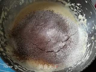 可可甜甜圈的做法步骤:7