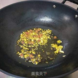 咸干菜扣肉的做法步骤:16