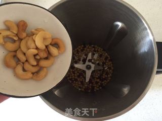 #红豆腰果豆浆的做法图解4