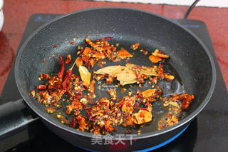 麻辣牛肉锅的做法步骤：4