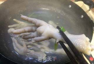 川菜之盐帮菜~生椒拌抓钱爪的做法步骤：4
