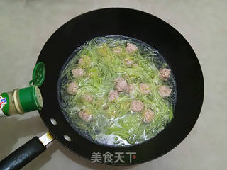 青萝卜丸子汤的做法步骤:12