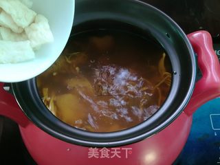 猴头菇虫草花竹荪排骨汤的做法步骤:9