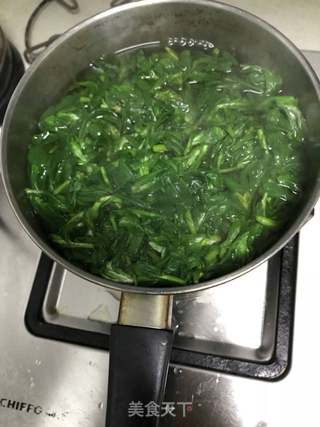 清明菜粑粑的做法步骤:2