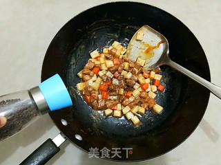 黑椒肉粒炒年糕的做法步骤:12