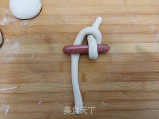 小兔子香肠馒头的做法步骤:9